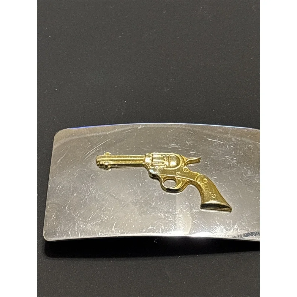 Vintage Made In USA Silver Tone Belt Buckle Gold Revolver Western Pistol Gun